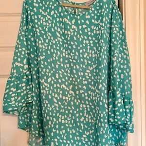Women's Teal and White Patterned Top